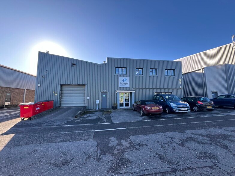 Unit 12 Maydwell Avenue, Stane Street, Slinfold, Horsham à louer - Photo du bâtiment - Image 1 de 1