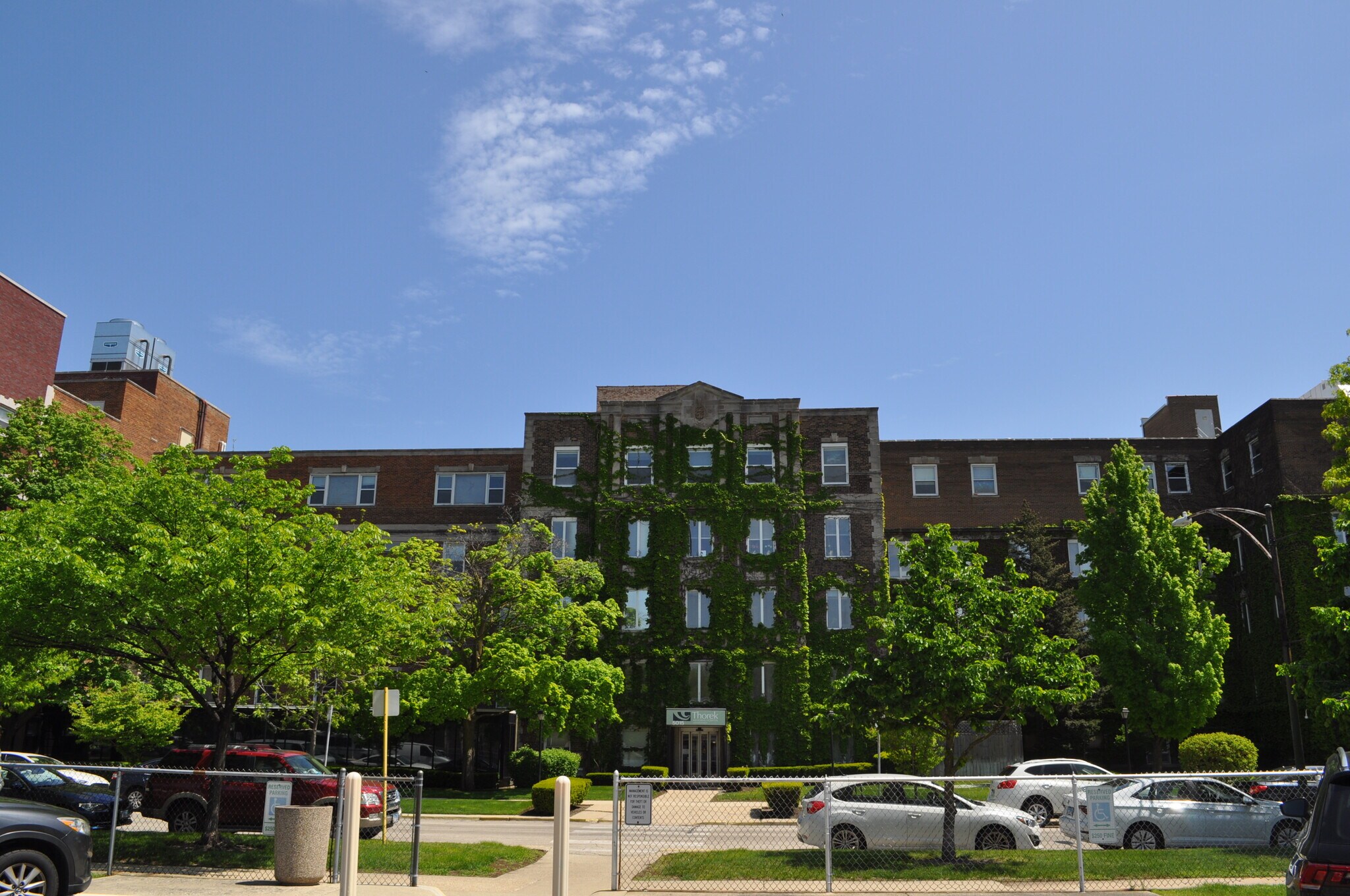 5015-5025 N Paulina St, Chicago, IL à louer Photo du bâtiment- Image 1 de 4