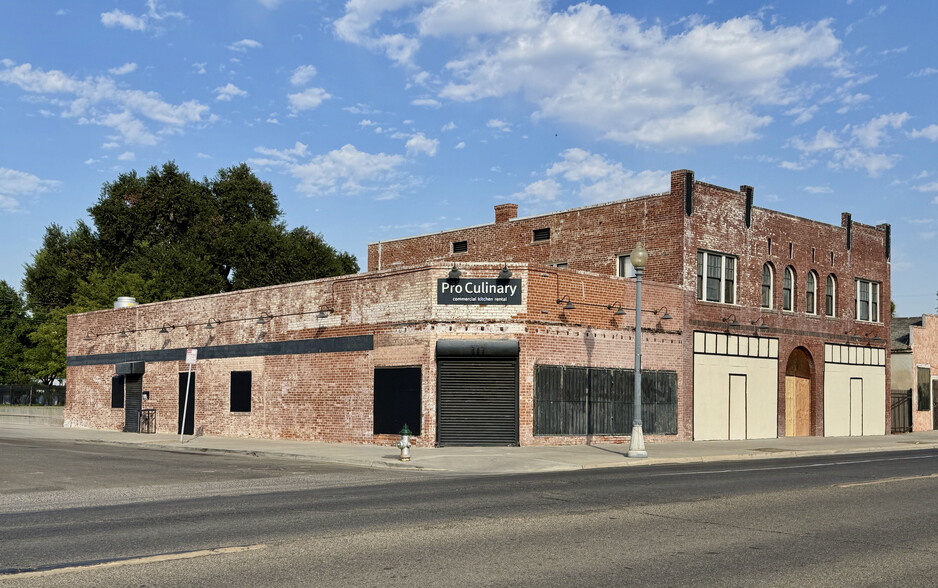 373 N Fresno St, Fresno, CA for sale - Building Photo - Image 1 of 16