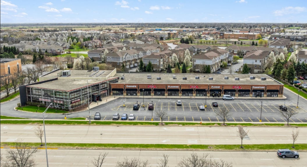 2852 W Ogden Ave, Naperville, IL for sale Primary Photo- Image 1 of 2