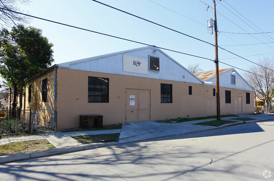 1124 Delgado St, San Antonio, TX à vendre - Photo du bâtiment - Image 2 de 11