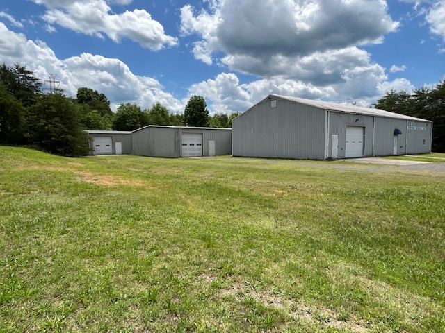 2260 Harrington Hwy, Eden, NC for sale - Building Photo - Image 1 of 4