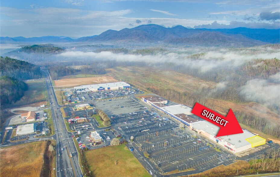 358-480 Us-70 Hwy, Marion, NC for lease - Building Photo - Image 2 of 4