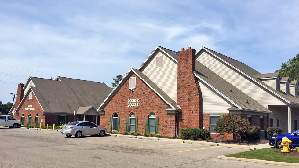 20302-20392 Eureka Rd, Taylor, MI for lease - Building Photo - Image 3 of 5