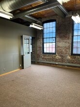 700 E Main St, Norristown, PA for lease Interior Photo- Image 2 of 5