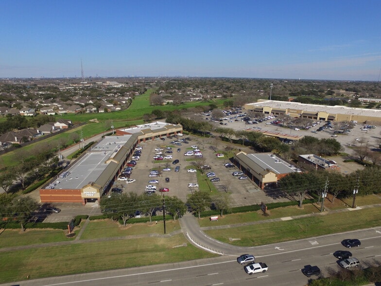 5425 Hwy 6, Missouri City, TX à louer - Photo du bâtiment - Image 3 de 6