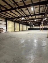 325 12th St SE, Linton, IN for lease Interior Photo- Image 2 of 5