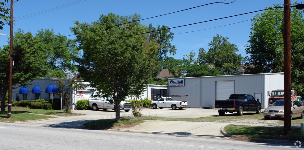 1465 Reynolds St, Augusta, GA for lease - Primary Photo - Image 1 of 2