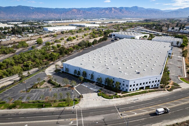 More details for 1050 E Orange Show Rd, San Bernardino, CA - Industrial for Sale