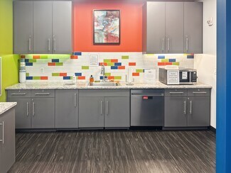 Plus de détails pour 4830 W Kennedy Blvd, Tampa, FL - Coworking à louer