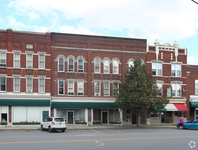 43 Main St, Fair Haven, VT à vendre - Photo du bâtiment - Image 3 de 3