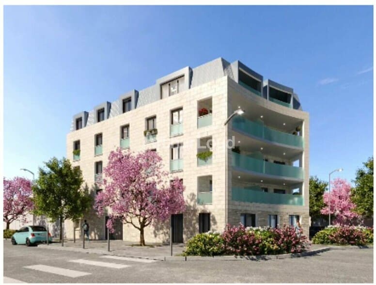 Office in Reims for sale - Building Photo - Image 2 of 5