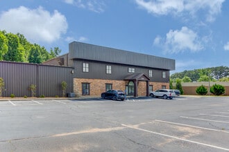 12230 Cumming Hwy, Canton, GA for lease Interior Photo- Image 2 of 52