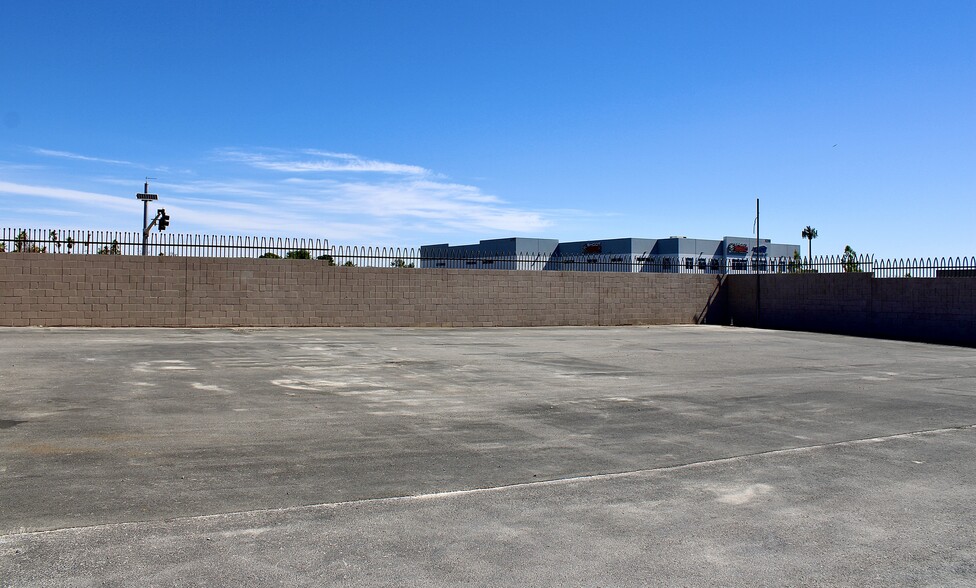 8935 El Camino Rd, Las Vegas, NV for sale - Building Photo - Image 3 of 12