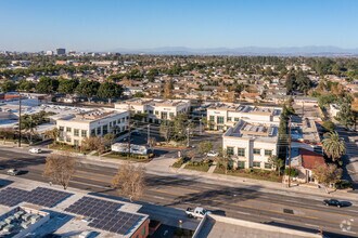 1595 E 17th St, Santa Ana, CA - AÉRIEN  Vue de la carte