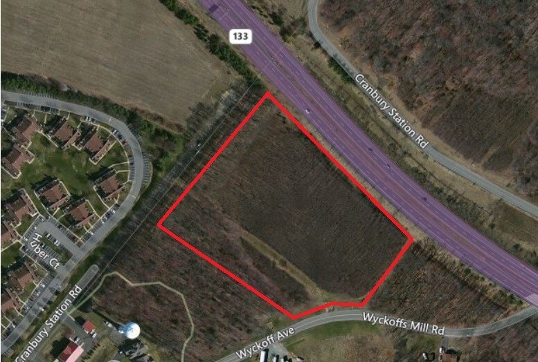 219 Wyckoff Mills Rd, East Windsor, NJ à louer - Photo du bâtiment - Image 2 de 6