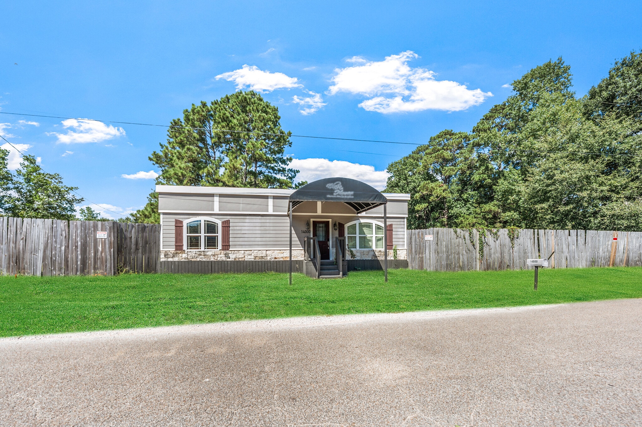 14000 McAlister Rd, Conroe, TX for sale Primary Photo- Image 1 of 26