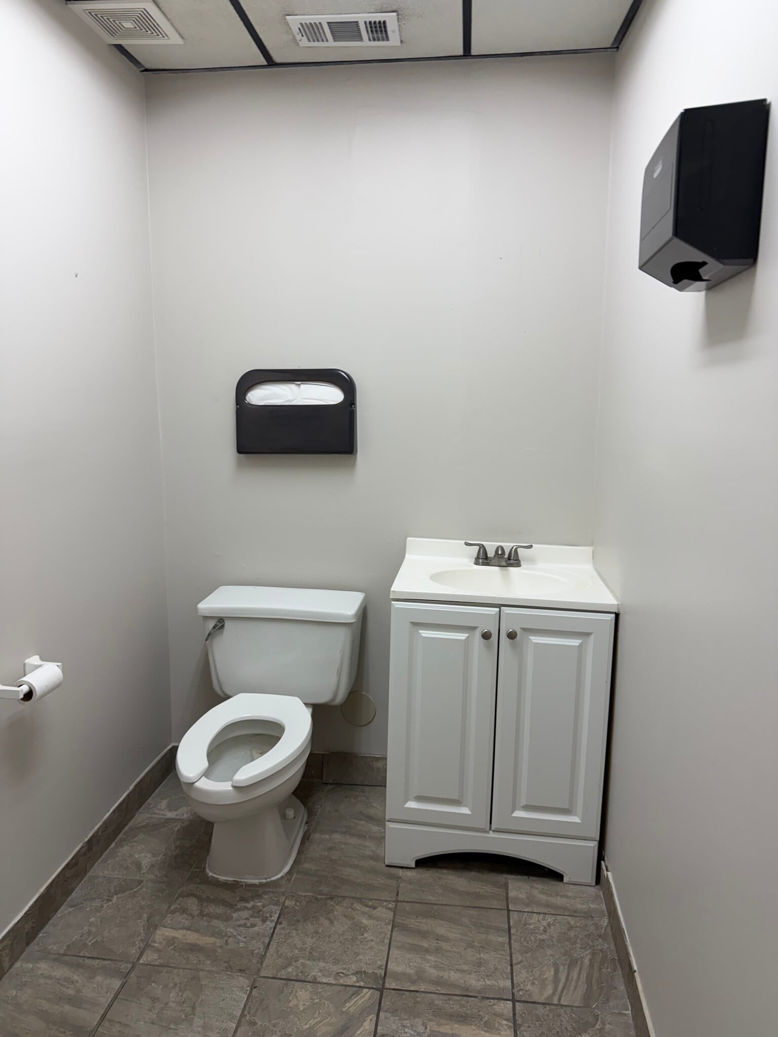 5830 Mount Moriah Rd, Memphis, TN for lease Interior Photo- Image 1 of 7