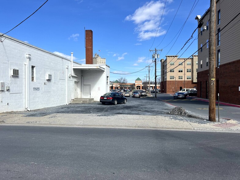 60 E Rock St, Harrisonburg, VA for sale - Building Photo - Image 3 of 36