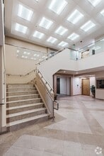 200 New Stine Rd, Bakersfield, CA for lease Interior Photo- Image 1 of 5