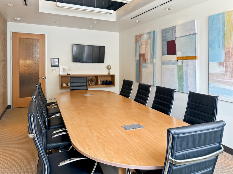 11200 Broadway St, Pearland, TX for lease - Interior Photo - Image 3 of 26