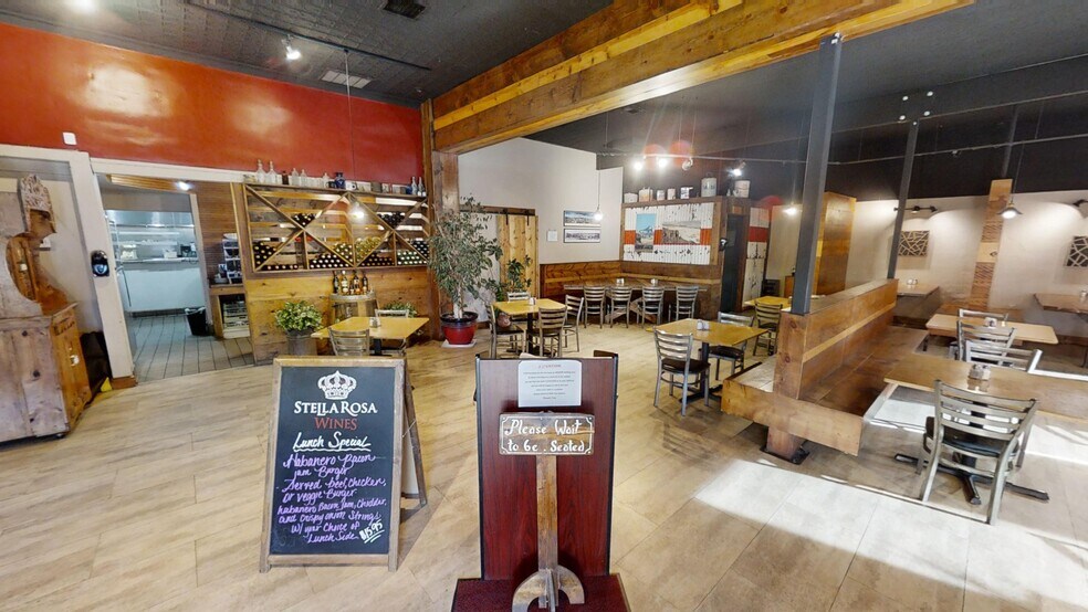 614 N Bullard St, Silver City, NM à vendre - Photo intérieure - Image 3 de 41