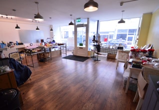 8 High St, Bideford for lease Interior Photo- Image 1 of 2
