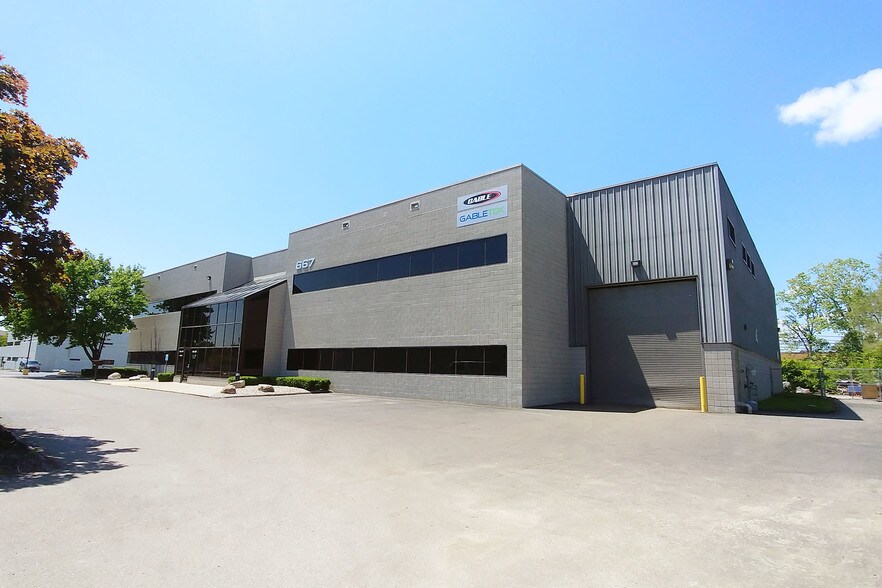 667 Elmwood Ave, Troy, MI for lease - Building Photo - Image 2 of 2