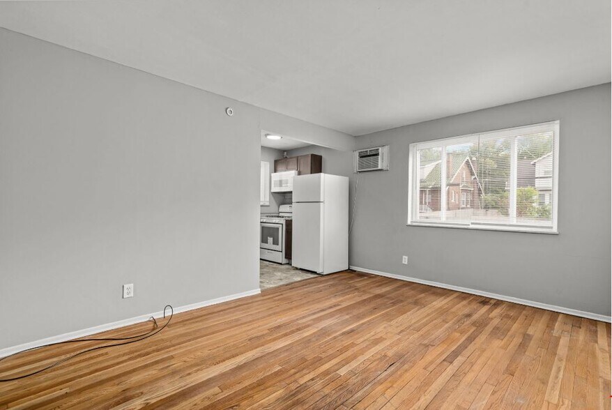 1108 Bates St, Saint Louis, MO à vendre - Photo du bâtiment - Image 3 de 11