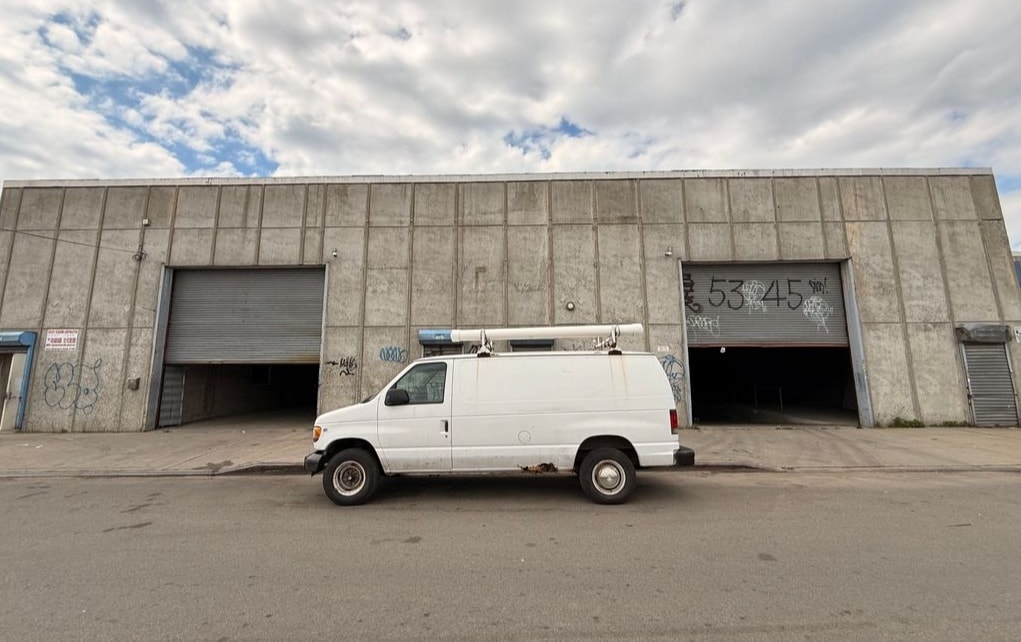 5333 Preston Ct, Brooklyn, NY for lease Primary Photo- Image 1 of 6