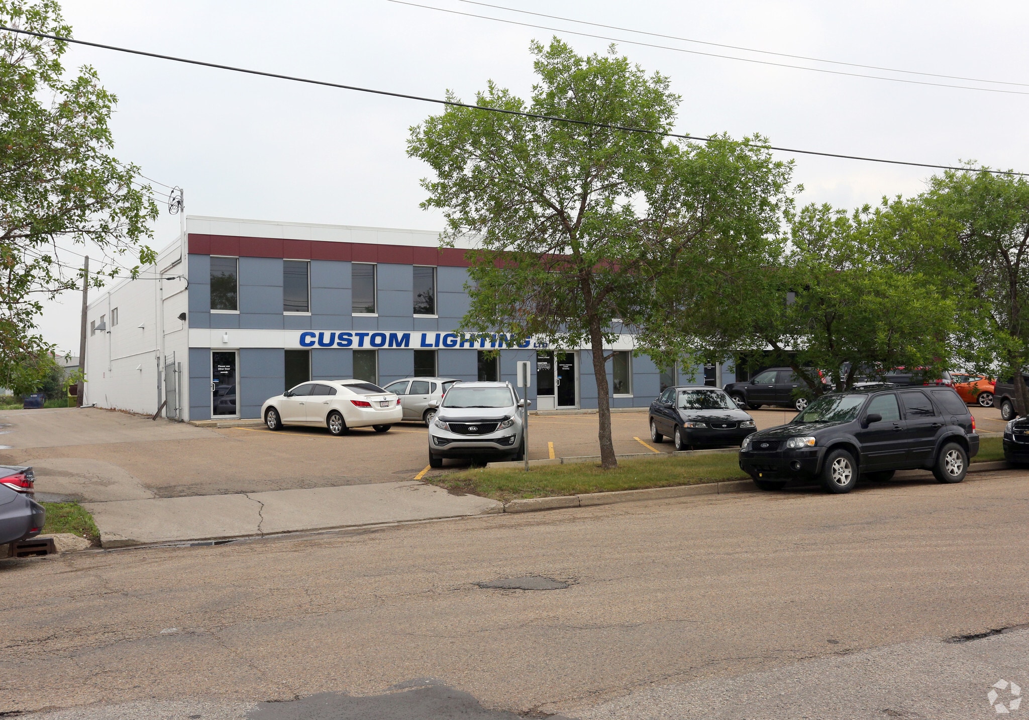 7923-7931 Coronet Rd NW, Edmonton, AB for sale Primary Photo- Image 1 of 1