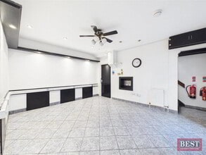 2 Marcus St, Newry for lease Interior Photo- Image 1 of 6