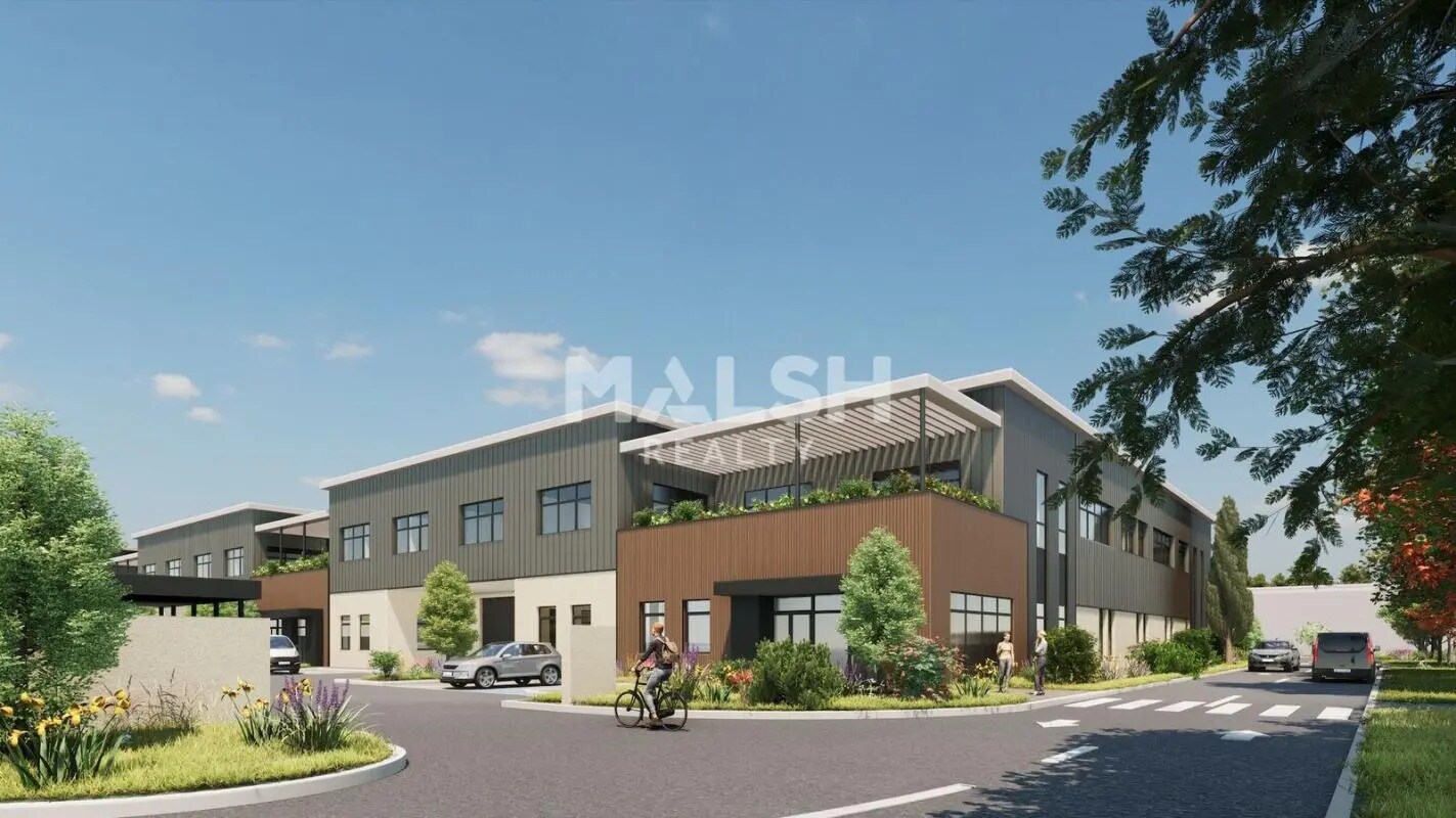 Flex in Décines-Charpieu for lease Building Photo- Image 1 of 35