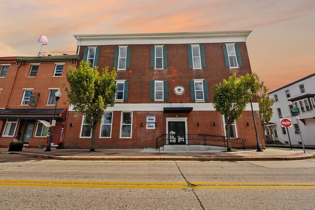 More details for 22 N King St, Gloucester City, NJ - Retail for Lease