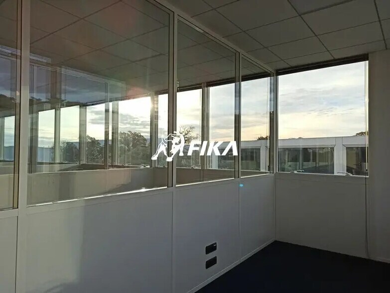 Bureau dans Colomiers à louer - Photo du bâtiment - Image 3 de 6