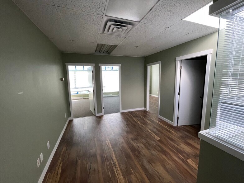 2981 Simpson Rd, Richmond, BC for sale - Interior Photo - Image 1 of 1