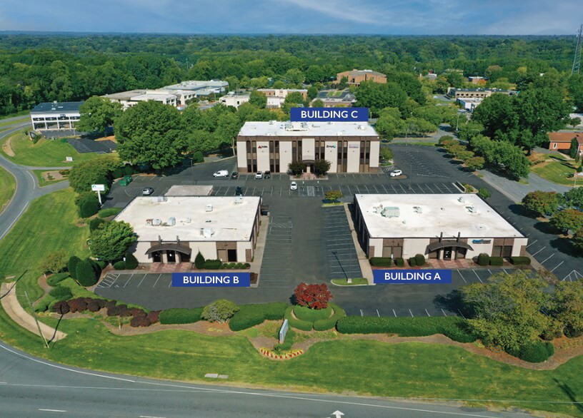 1100 S Stratford Rd, Winston-Salem, NC for lease - Building Photo - Image 1 of 6