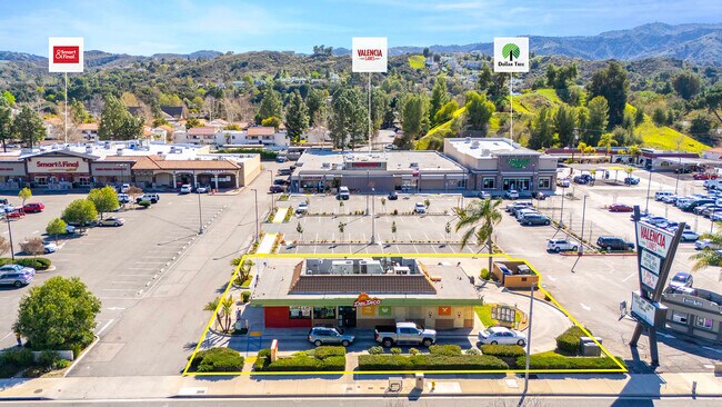 More details for 23650 Lyons Ave, Santa Clarita, CA - Retail for Sale