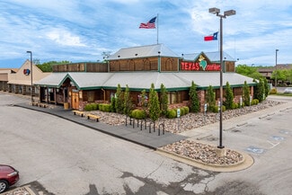 Plus de détails pour 2329 S Iowa St, Lawrence, KS - Commerce de détail à vendre