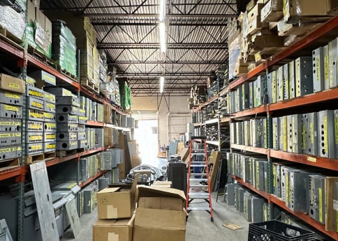 10523-10529 King William Dr, Dallas, TX for lease - Interior Photo - Image 3 of 9