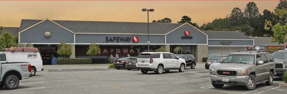 17565-17601 Vierra Canyon Rd, Prunedale, CA à louer - Photo du bâtiment - Image 1 de 2