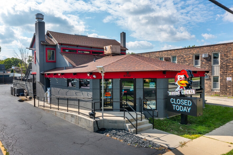 9750 S Roberts Rd, Palos Hills, IL for sale - Building Photo - Image 1 of 26