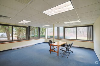 580 Main St, Bolton, MA for sale Interior Photo- Image 2 of 4