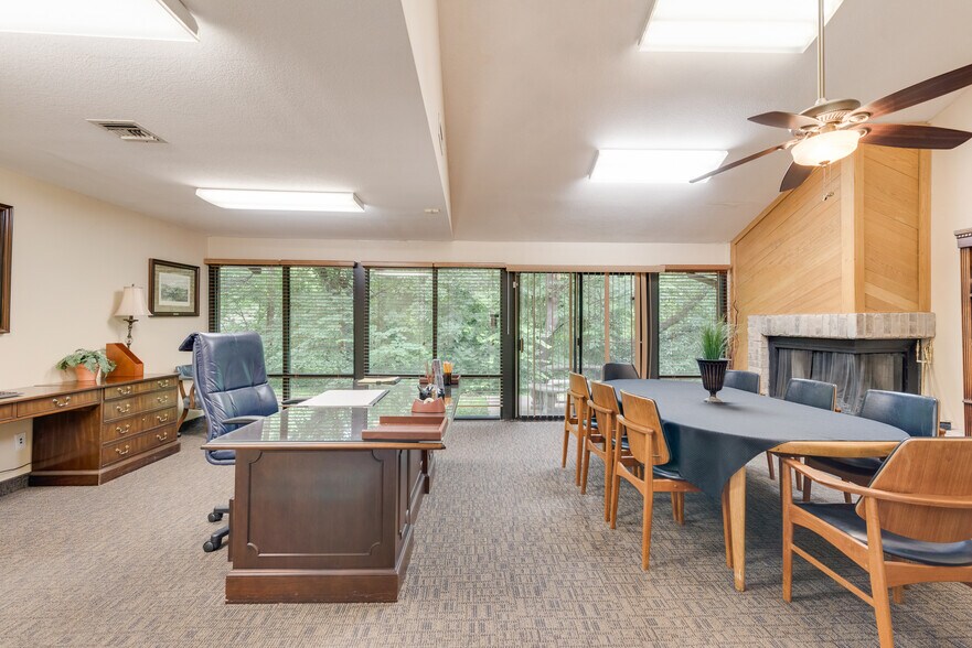 901 Waterfall Way, Richardson, TX à louer - Photo intérieure - Image 2 de 4