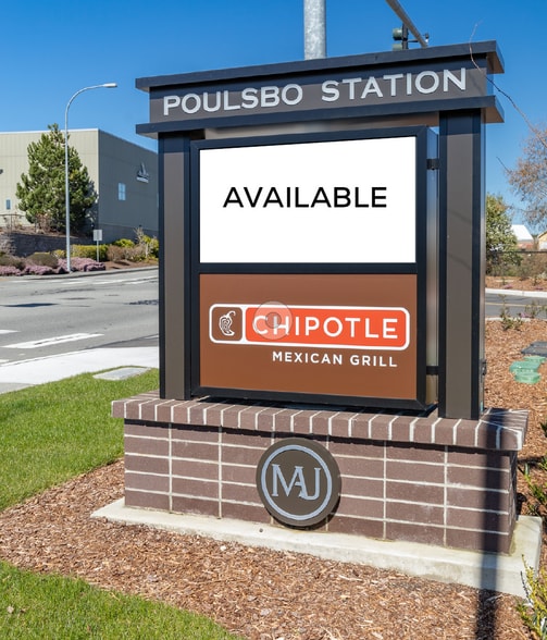 21401 Olhava NW, Poulsbo, WA à louer - Photo du bâtiment - Image 3 de 5