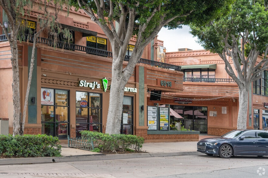 6518-6522 Greenleaf Ave, Whittier, CA for lease - Primary Photo - Image 1 of 4