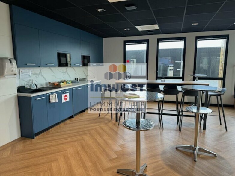 Office in Rennes for lease - Interior Photo - Image 1 of 4