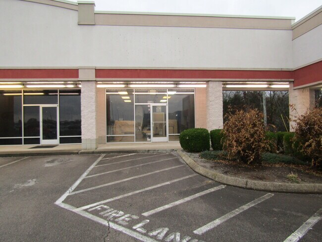 More details for 1348 N Ellington Pky, Lewisburg, TN - Retail for Lease