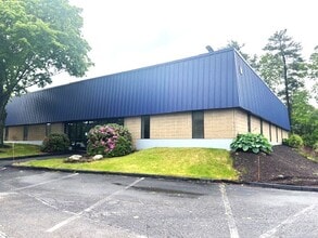 25 South St, Hopkinton, MA for lease Building Photo- Image 1 of 11