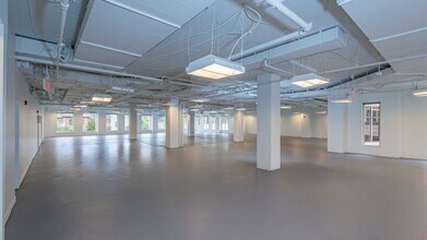 1727-1729 King St, Alexandria, VA for lease Interior Photo- Image 2 of 4